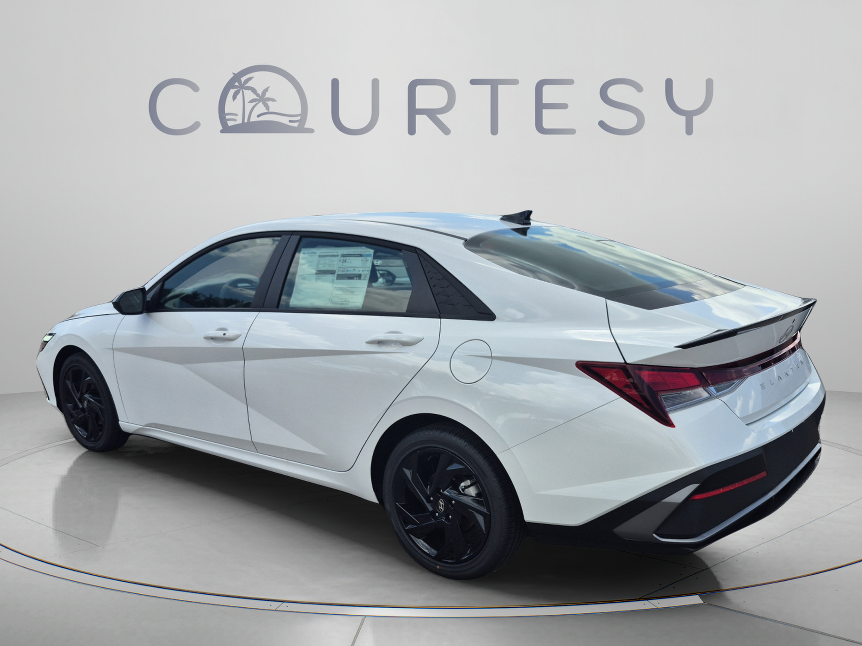 New 2026 Hyundai Elantra SEL Sport FWD image 3