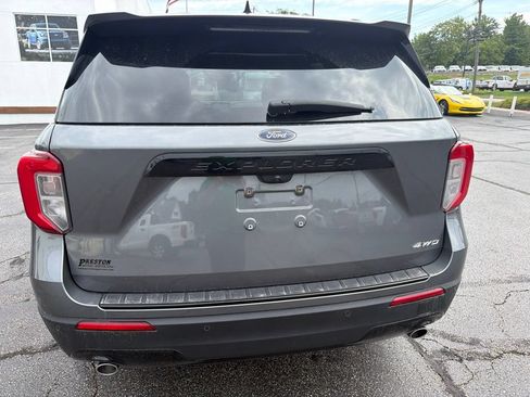 Used 2023 Ford Explorer ST-Line AWD/4WD image 7