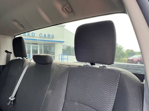Used 2019 RAM 1500 Express w/ Wheel & Sound Group AWD/4WD image 5