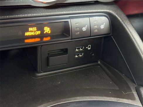 Used 2020 MAZDA MX-5 Miata RF Grand Touring image 28