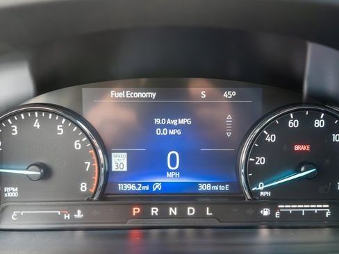 Used 2024 Ford Explorer XLT w/ Equipment Group 202A image 22