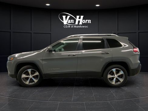 Used 2019 Jeep Cherokee Limited w/ Technology Group AWD/4WD image 6