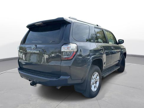Used 2024 Toyota 4Runner SR5 Premium image 6