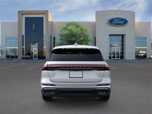 New 2026 Lincoln Nautilus Premier w/ Jet Appearance Package image 5