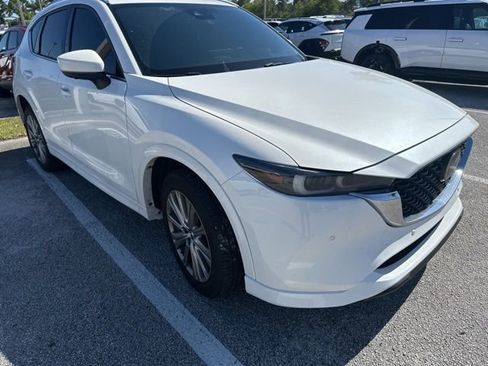 Used 2022 MAZDA CX-5 Signature AWD/4WD image 3