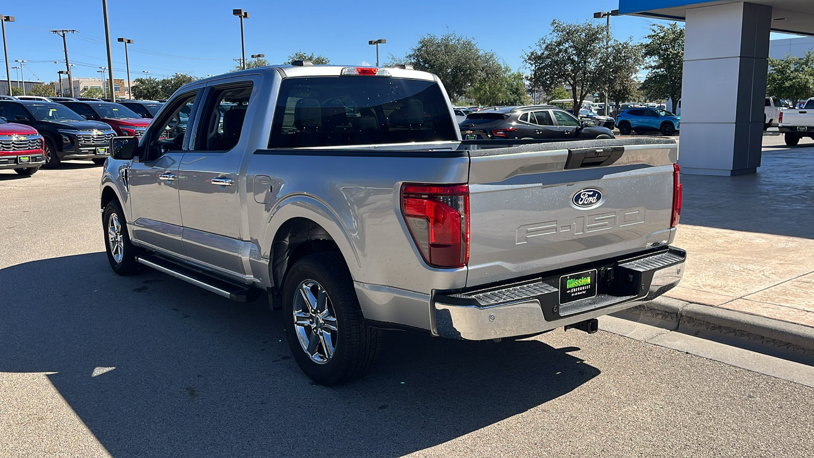 Used 2025 Ford F150 XLT w/ Equipment Group 301A Standard RWD image 6