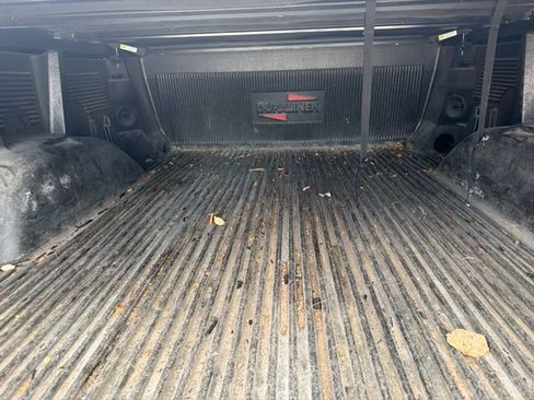 Used 2020 GMC Sierra 1500 Elevation w/ Elevation Value Package AWD/4WD image 11