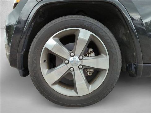 Used 2015 Jeep Grand Cherokee Overland RWD image 14