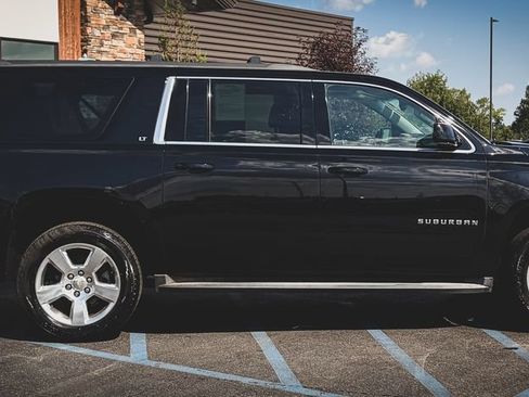 Used 2015 Chevrolet Suburban LT AWD/4WD image 28