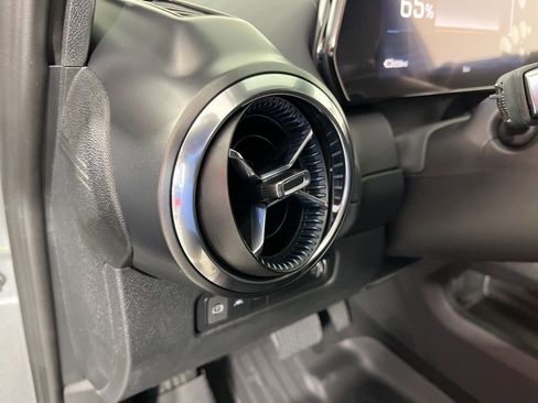 New 2026 Chevrolet Equinox EV LT image 26