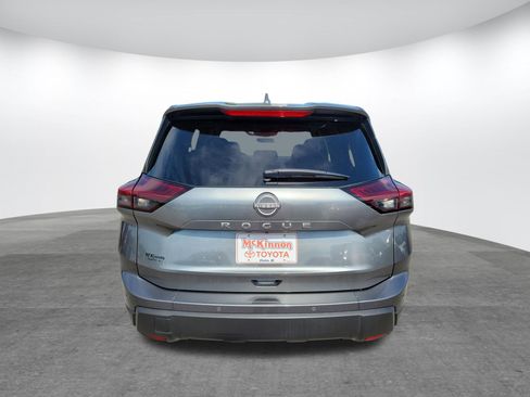 Used 2025 Nissan Rogue SV FWD image 6