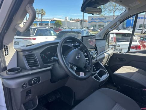 Used 2023 Ford Transit 350 XLT image 21