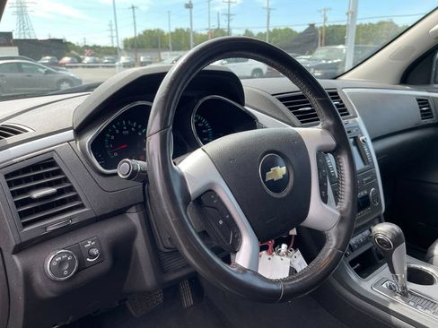 Used 2010 Chevrolet Traverse LT w/ Personal Connectivity Package AWD/4WD image 10