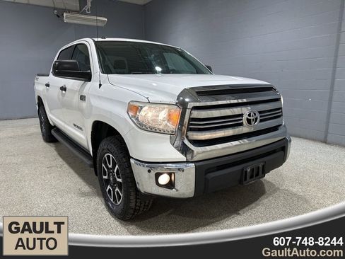 Used 2017 Toyota Tundra SR5 w/ TRD Off Road Package image 1