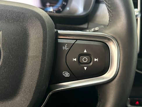 Certified 2023 Volvo XC40 B5 Plus w/ Driver Assist Package image 27