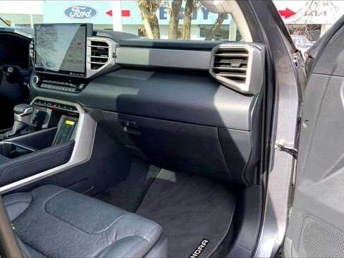 Used 2024 Toyota Tundra Limited image 18