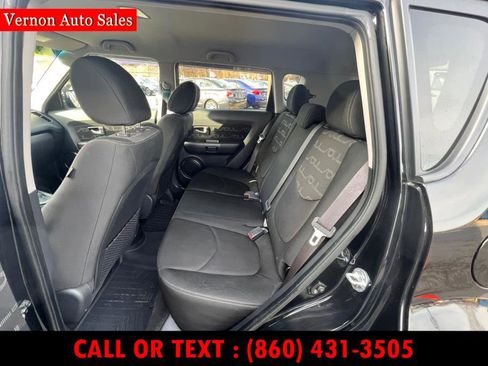 Used 2013 Kia Soul + image 15