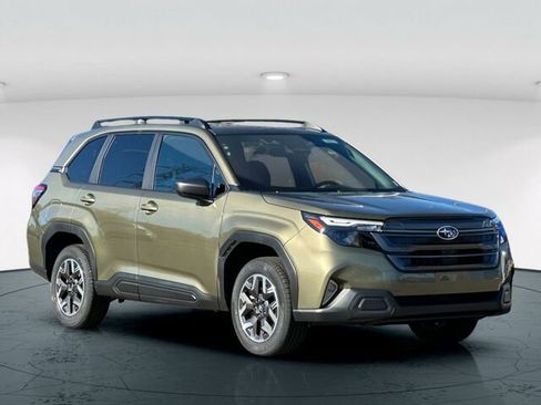 Used 2026 Subaru Forester Premium image 8