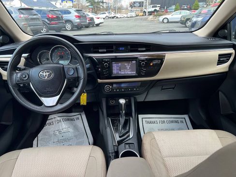 Used 2014 Toyota Corolla LE FWD image 20