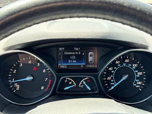 Used 2014 Ford Escape Titanium w/ Equipment Group 401A AWD/4WD image 28