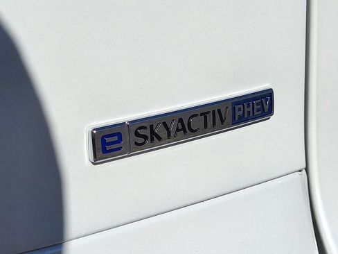 Used 2025 MAZDA CX-70 Plug-In Hybrid w/ Premium Plus image 8