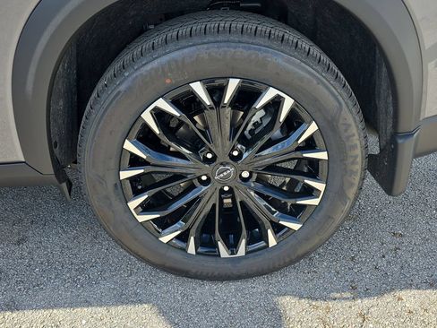 New 2026 Nissan Rogue Dark Armor FWD image 10