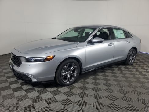 New 2026 Honda Accord EX-L image 8