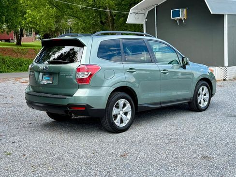 Used 2014 Subaru Forester 2.5i Touring AWD/4WD image 4
