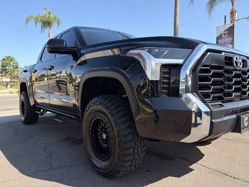 Used 2024 Toyota Tundra SR5 w/ TRD Off-Road Package AWD/4WD image 10