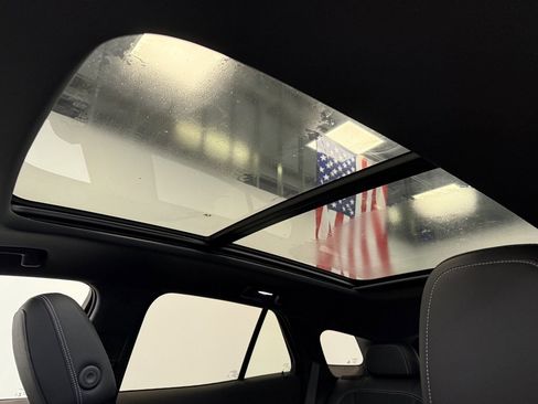 New 2025 Chevrolet Blazer EV LT w/ Super Cruise Package image 27