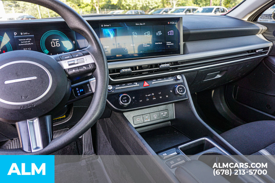 Used 2025 Hyundai Sonata SEL FWD image 31