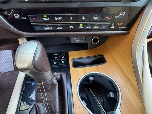Used 2020 Lexus RX 350 FWD w/ Premium Package image 27