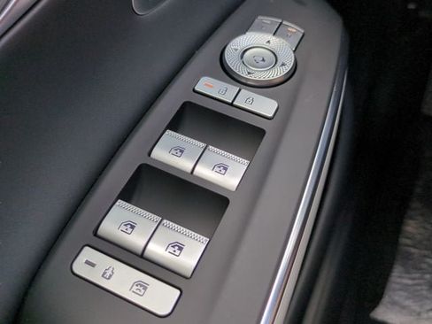 New 2026 Genesis GV70 2.5T Advanced AWD/4WD image 20