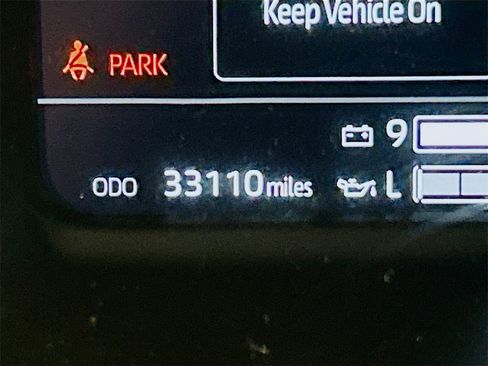 Used 2023 Toyota Sequoia Limited image 10