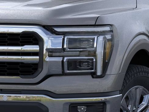 New 2026 Ford F150 Lariat w/ Equipment Group 501A Mid AWD/4WD image 18