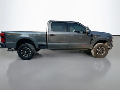 Used 2023 Ford F250 Lariat w/ Lariat Ultimate Package AWD/4WD image 4