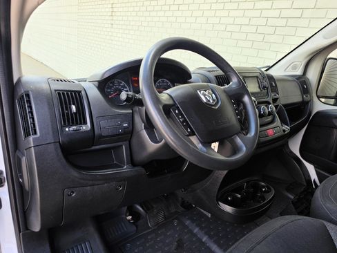 Used 2019 RAM ProMaster 2500 FWD image 12