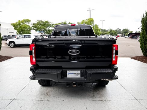 Used 2025 Ford F350 Lariat w/ Lariat Ultimate Package AWD/4WD image 9