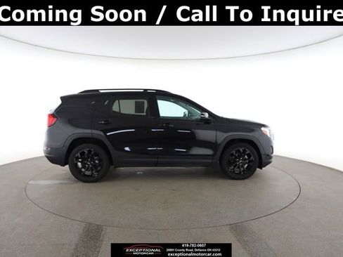 Used 2021 GMC Terrain SLT w/ Elevation Edition image 23