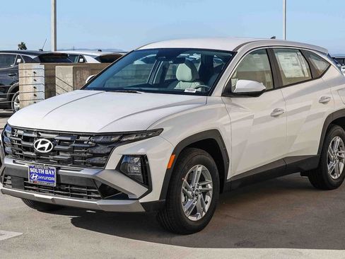 New 2026 Hyundai Tucson SE FWD image 3