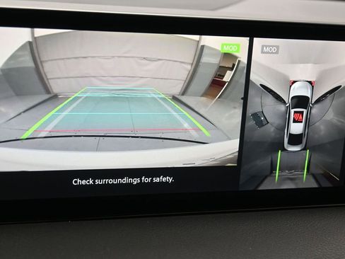 New 2026 Nissan Sentra SR w/ SR Premium Package image 10