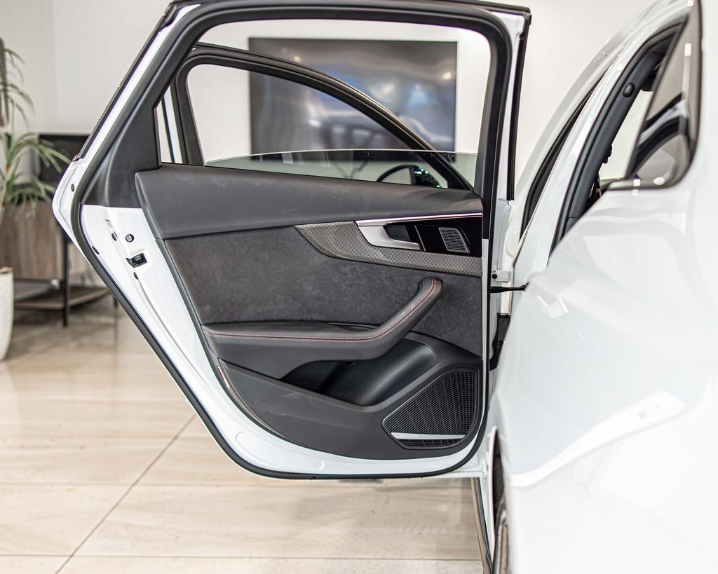 Used 2023 Audi S4 Prestige AWD/4WD image 35