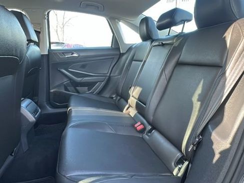 Used 2020 Volkswagen Jetta SEL image 32