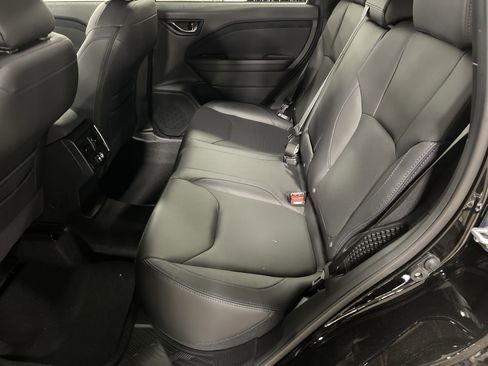 New 2025 Subaru Forester Limited image 12