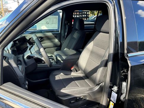 New 2025 Chevrolet Tahoe LS image 11