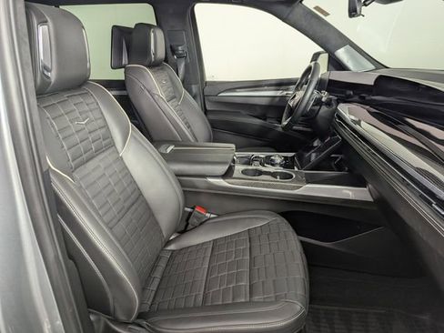 Used 2025 Cadillac Escalade V w/ LPO, Floor Liner Package image 23