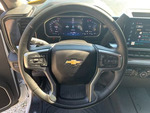 Used 2026 Chevrolet Silverado 2500 LT AWD/4WD image 26