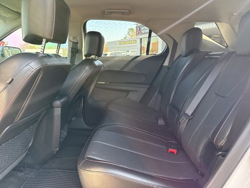 Used 2017 Chevrolet Equinox Premier image 34