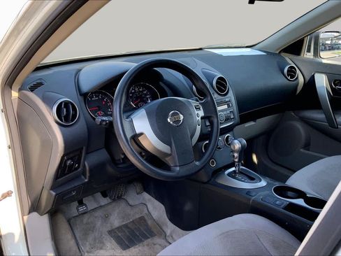Used 2013 Nissan Rogue S FWD image 16