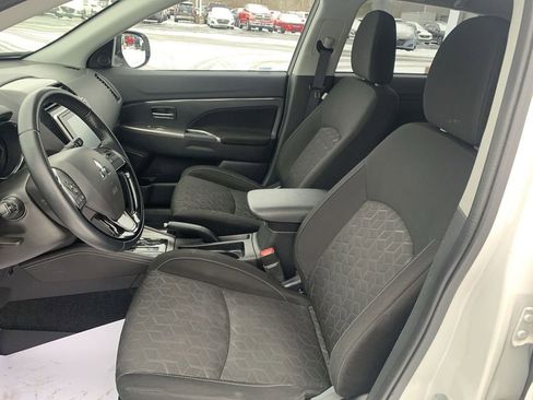 Used 2021 Mitsubishi Outlander Sport LE image 11